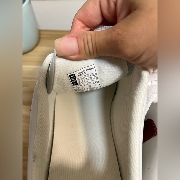 VEJA V-12 Men's - Picture 9 of 10